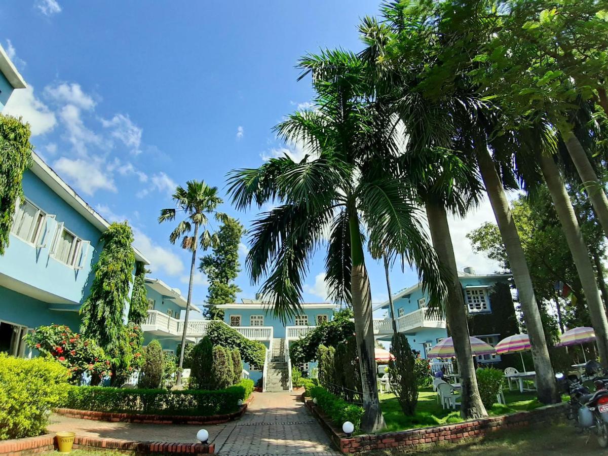 Hotel Megha-Traveller'S Village Nepalgunj Exterior photo